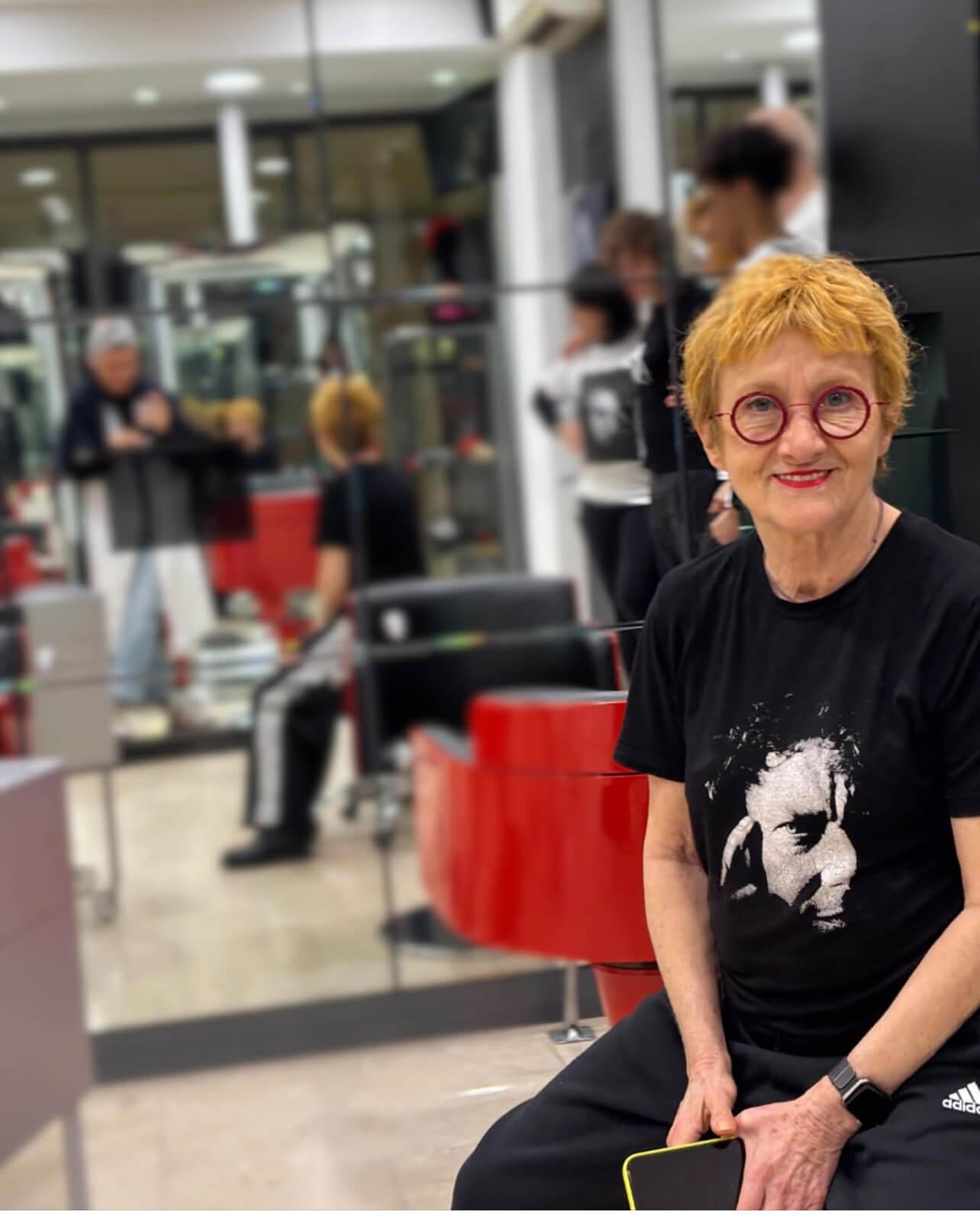 PICCOLA IMPRESA. ER. GILDA DI MONTE, L’ARTISTA DEL CAPELLO A REGGIO EMILIA: LA BELLEZZA VERA AL SALONE ALDO COPPOLA