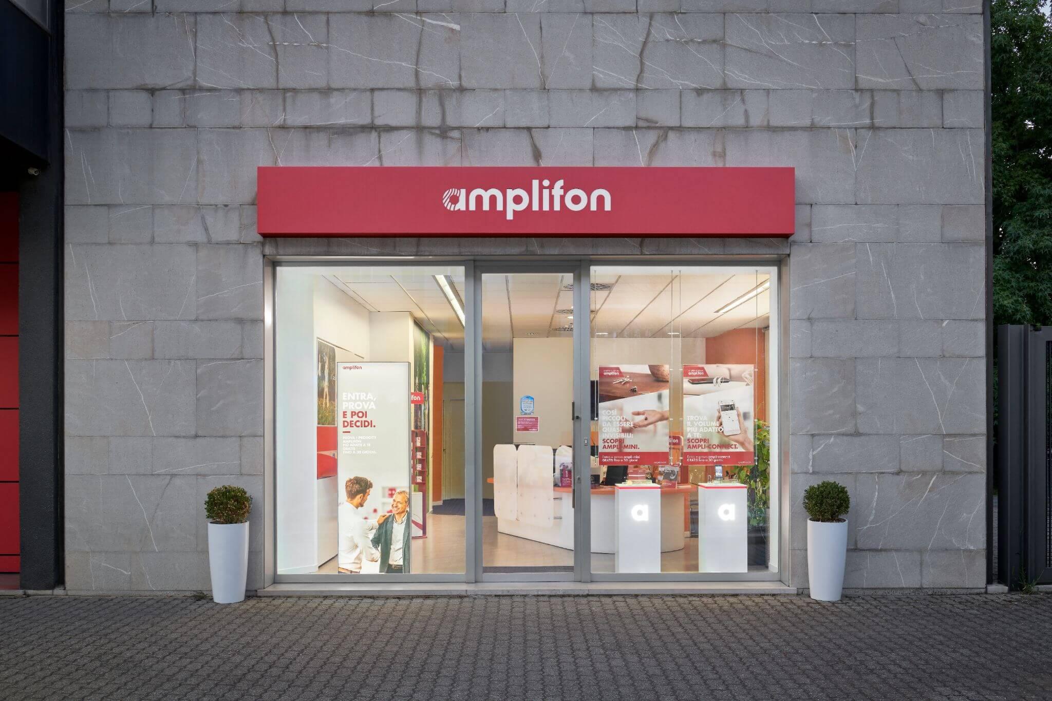 IMPRENDITORIA. PIEMONTE. AMPLIFON FA SHOPPING E RILEVA MAGICSON E SONAR