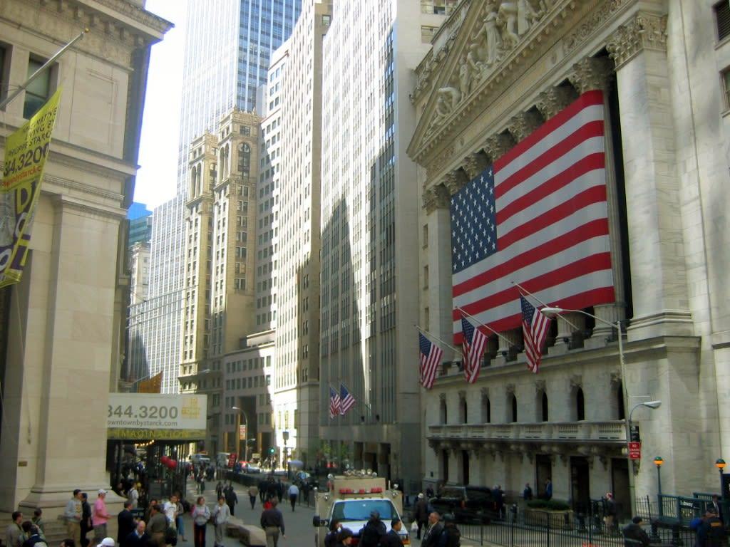 The Unstoppable Giant: U.S. GDP Hits $30 Trillion as Financial Dominance Widens